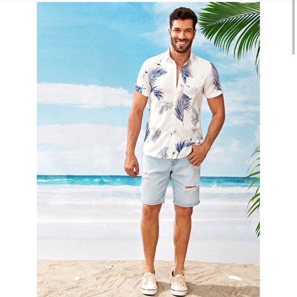 NWT Men’s leaf print pocket shirt super soft - Picture 2 of 6